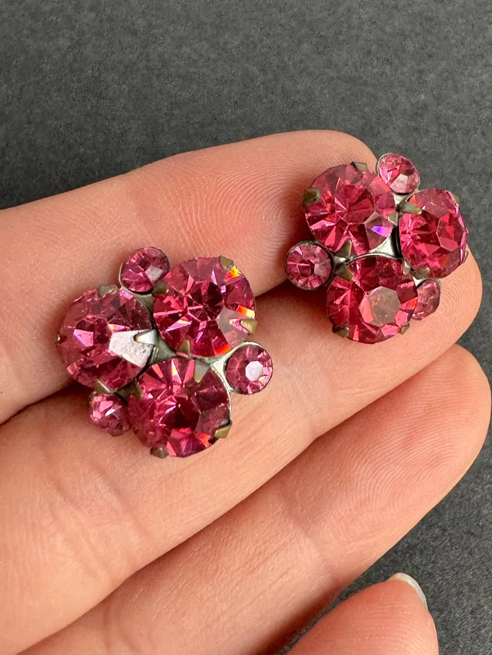 Vintage 1950s Pink Rhinestone Earrings Screw back